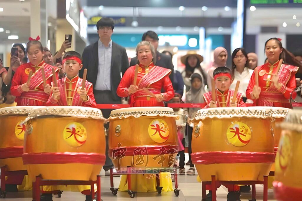 4000鼓手928齐聚 冀创最大规模鼓乐齐奏纪录