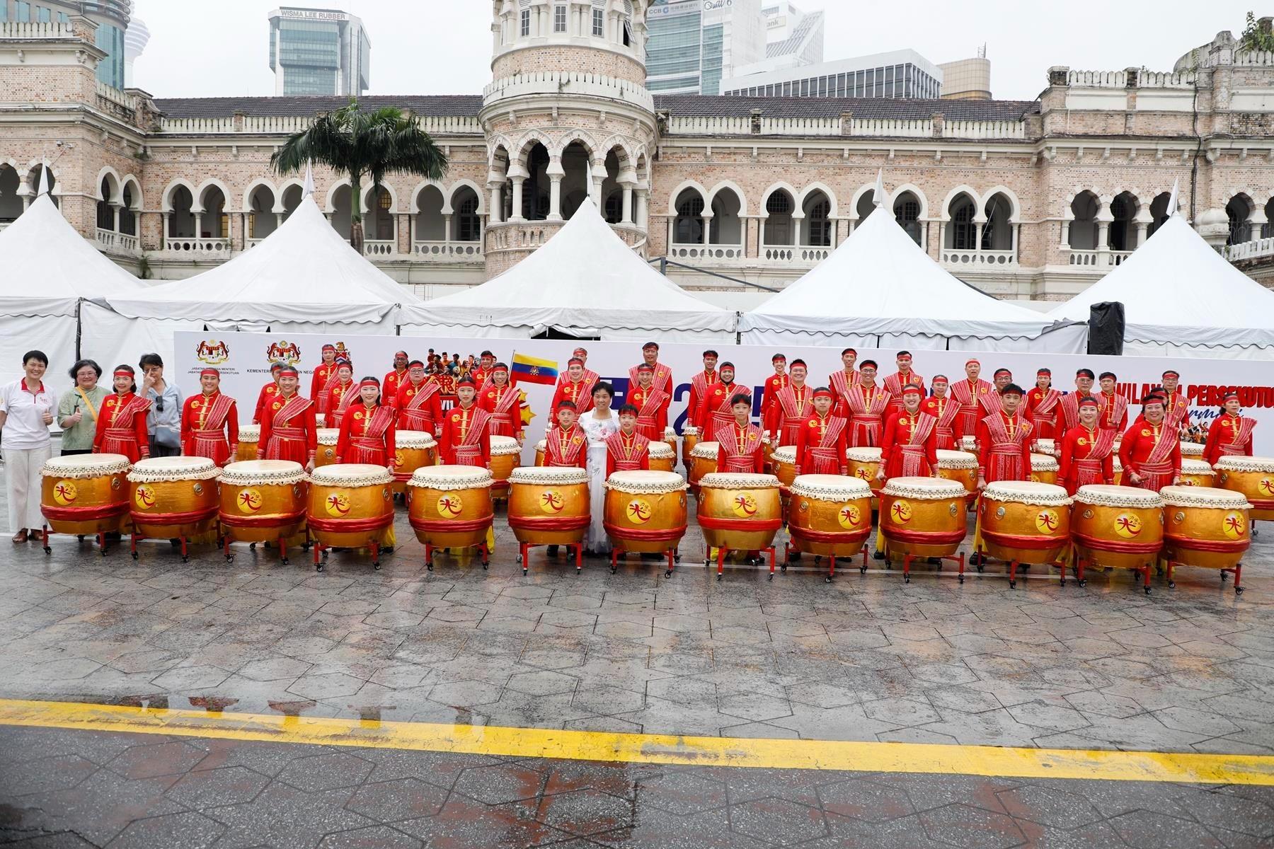 白世音文化艺术荣幸受邀参与《2025年吉隆坡繁荣庆典》中华鼓演出