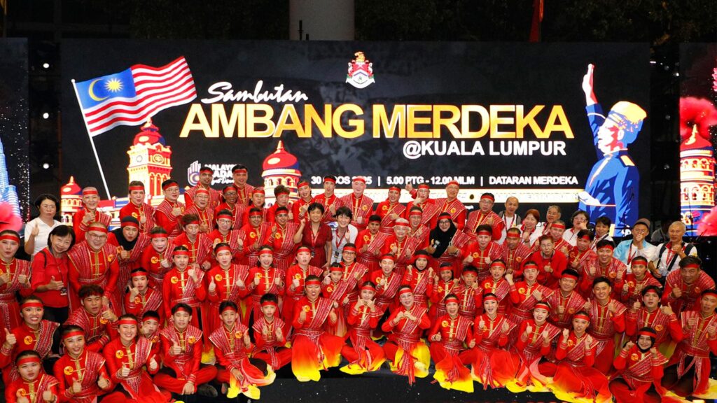 马来西亚吉隆坡市政局国庆盛典 白世音文化艺术研究协会受邀演出