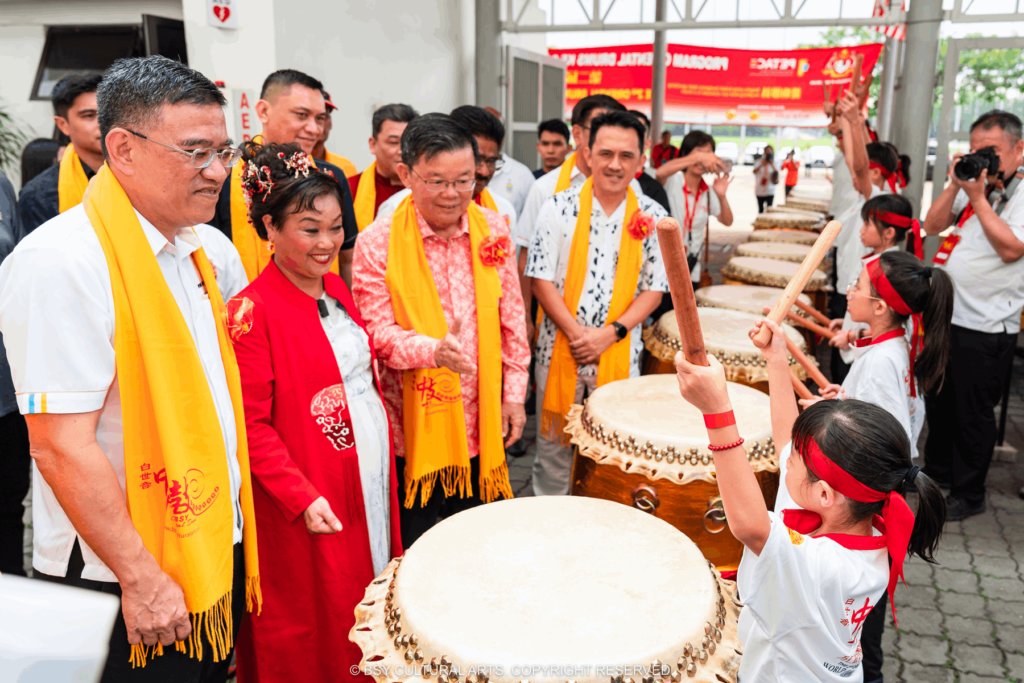 第二届中华鼓.万仁鼓手齐奏世界和谐鼓