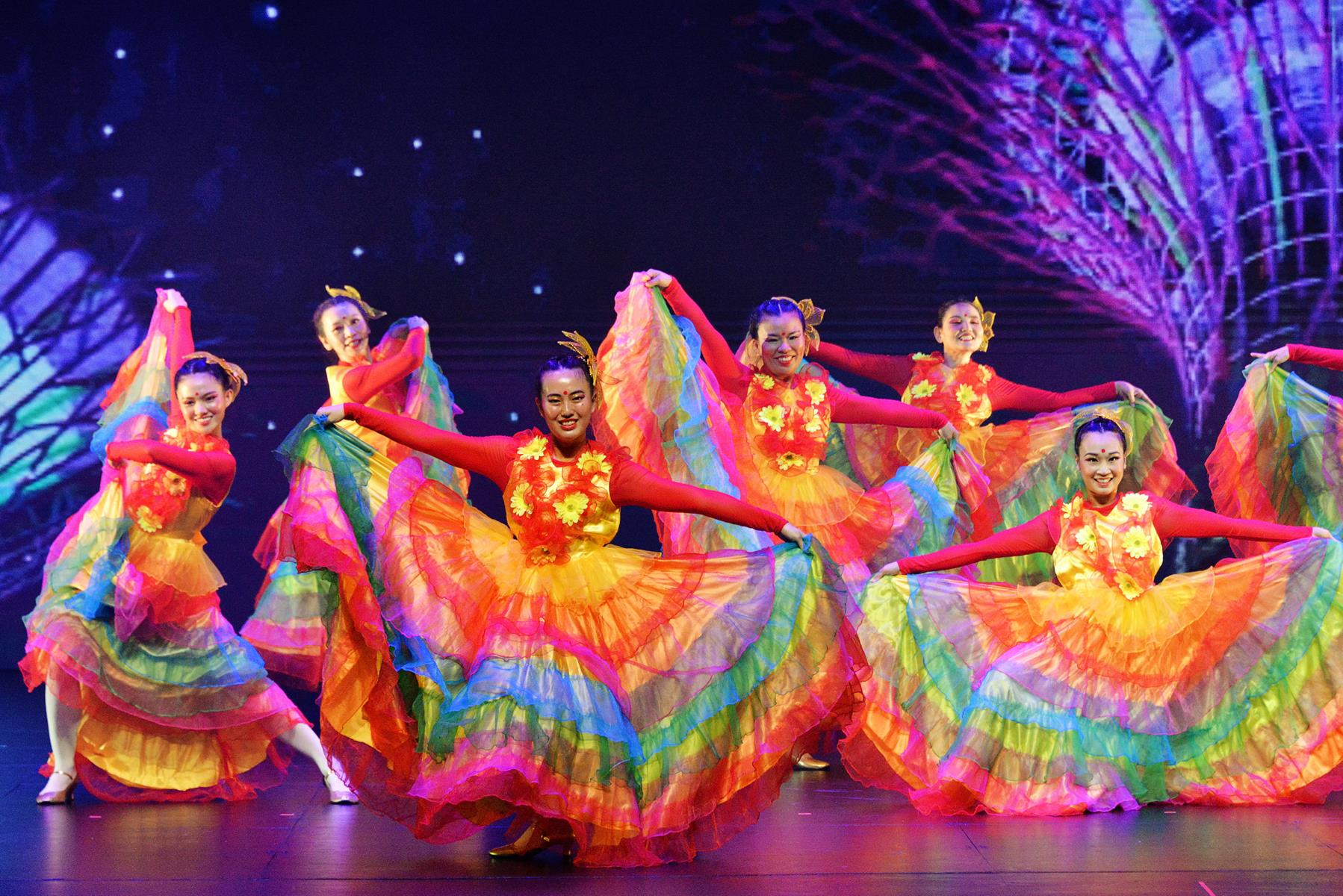 白世音文化艺术BSY Cultural Arts呈现 舞动光艺